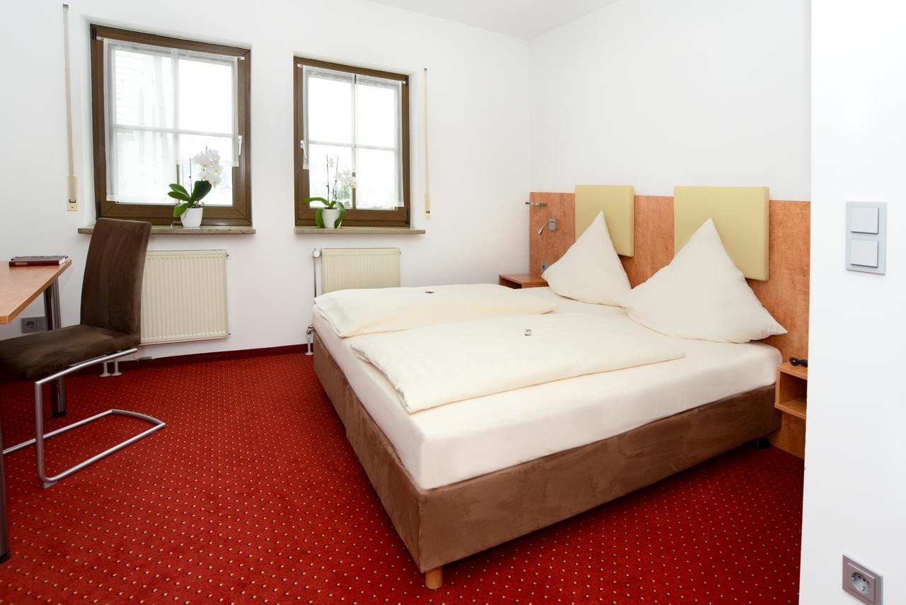Hotel Jaegerhof 罗特 外观 照片