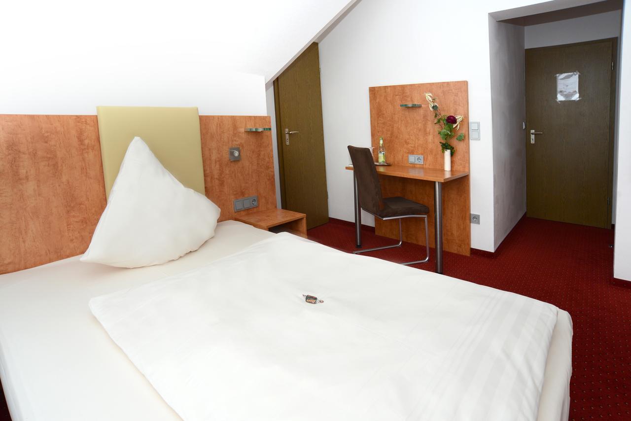 Hotel Jaegerhof 罗特 外观 照片