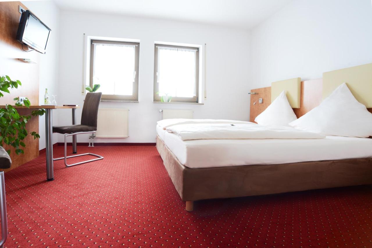 Hotel Jaegerhof 罗特 外观 照片